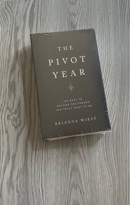 The Pivot Year by Brianna Wiest-NEW